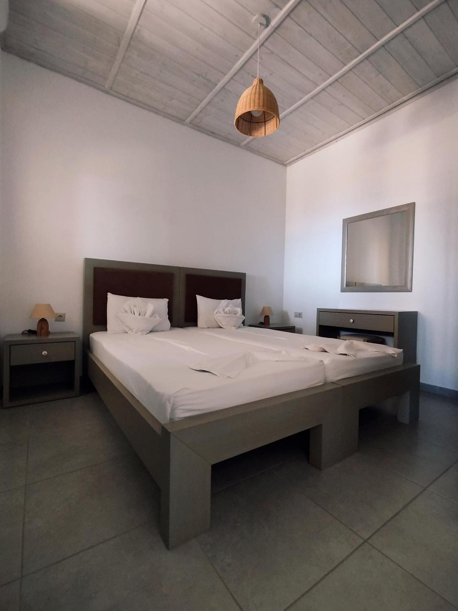 Alexena Apartments أغيا غاليني المظهر الخارجي الصورة