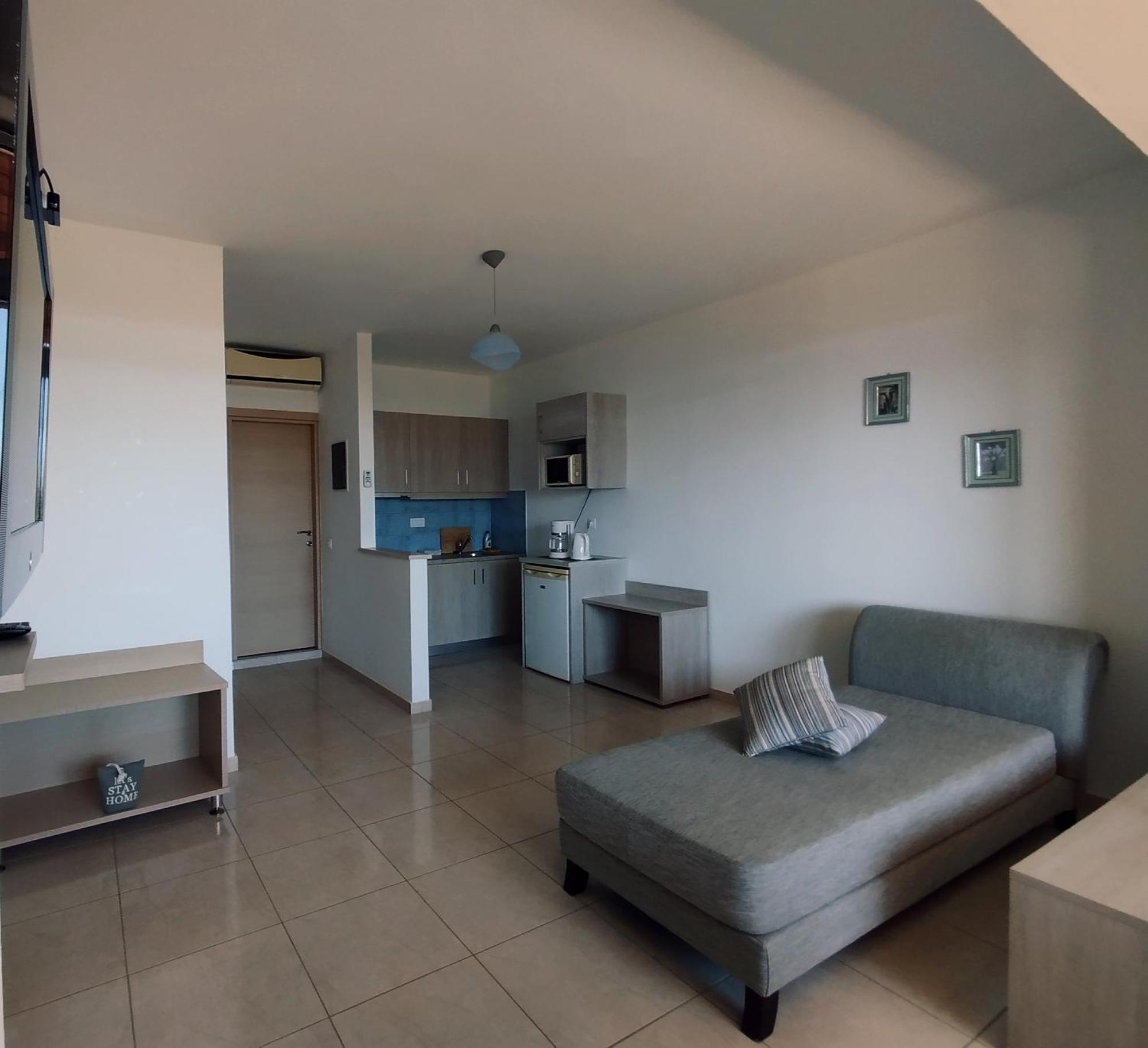 Alexena Apartments أغيا غاليني المظهر الخارجي الصورة